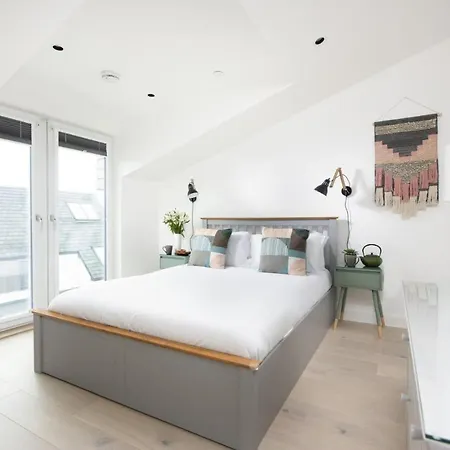 Semesterbostad Hilgrove House *
